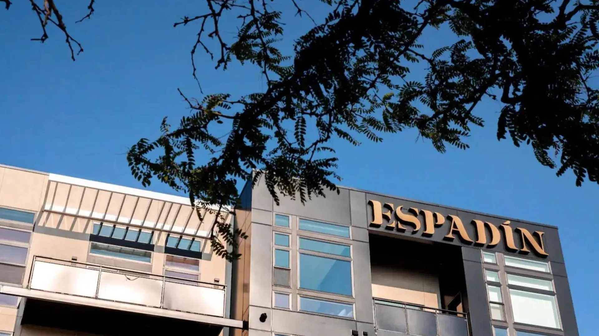 Serenity In Style | Espadin Lohi Denver Tatil Evi