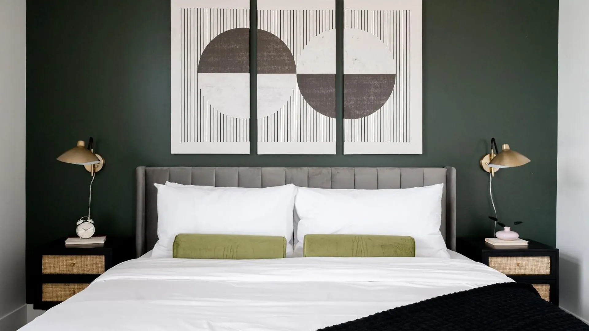 Serenity In Style | Espadin Lohi Denver 0*,
